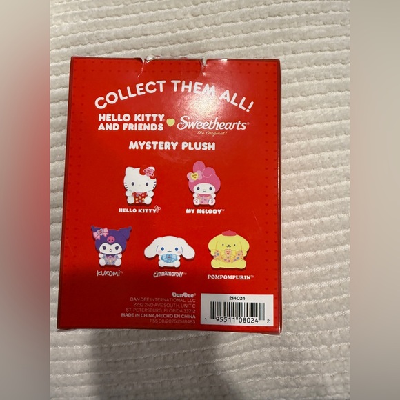 Hello Kitty and Friends Sweethearts Mystery Plush NEW Sealed Box Sanrio - Picture 4 of 7